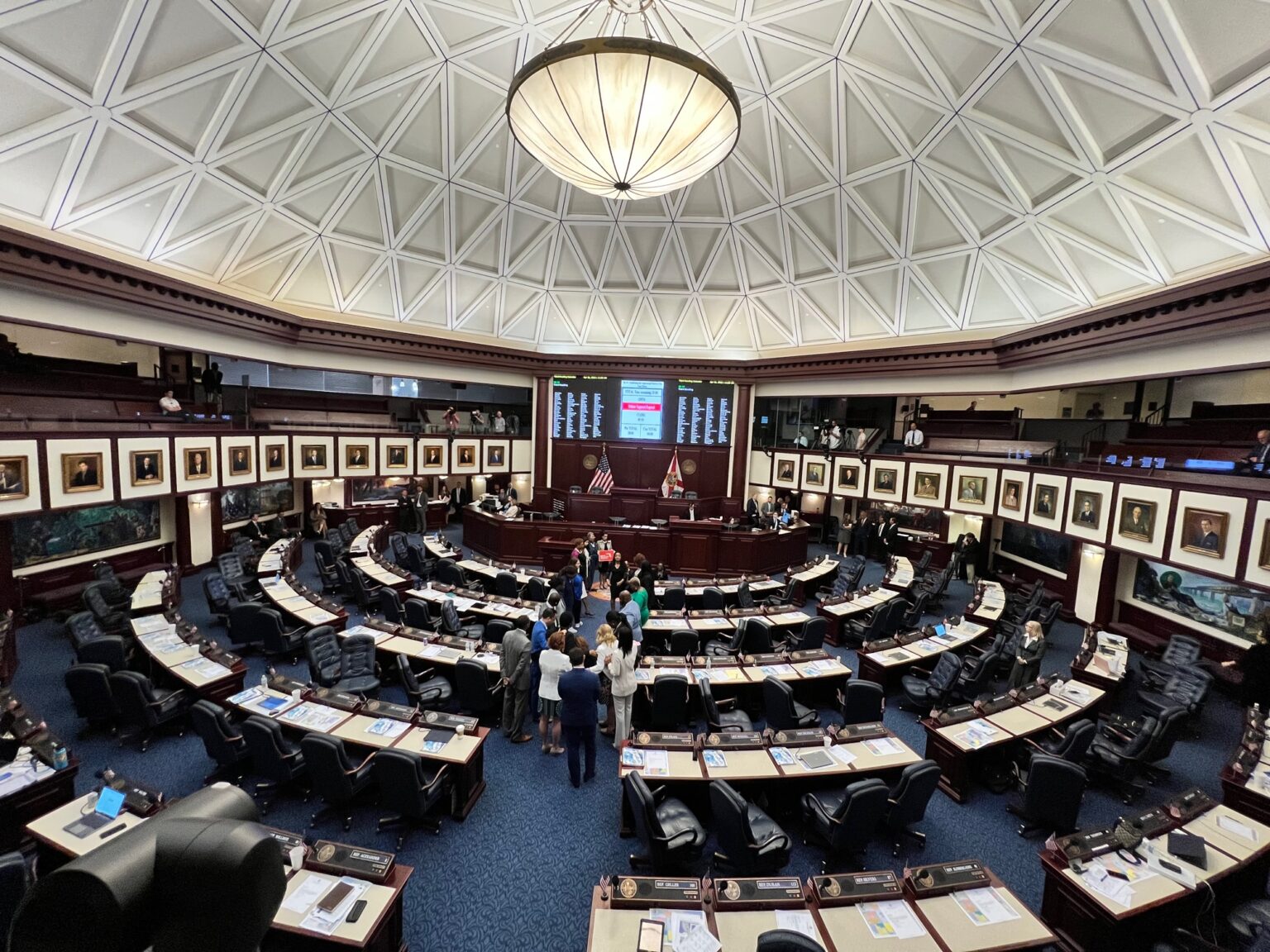 ‘This is illegal’: Florida Democrats blast coming congressional redistricting session