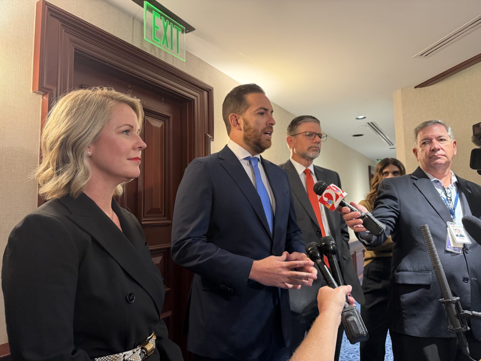 Florida Speaker kills DeSantis’ AI and vaccine bills on first day of special session