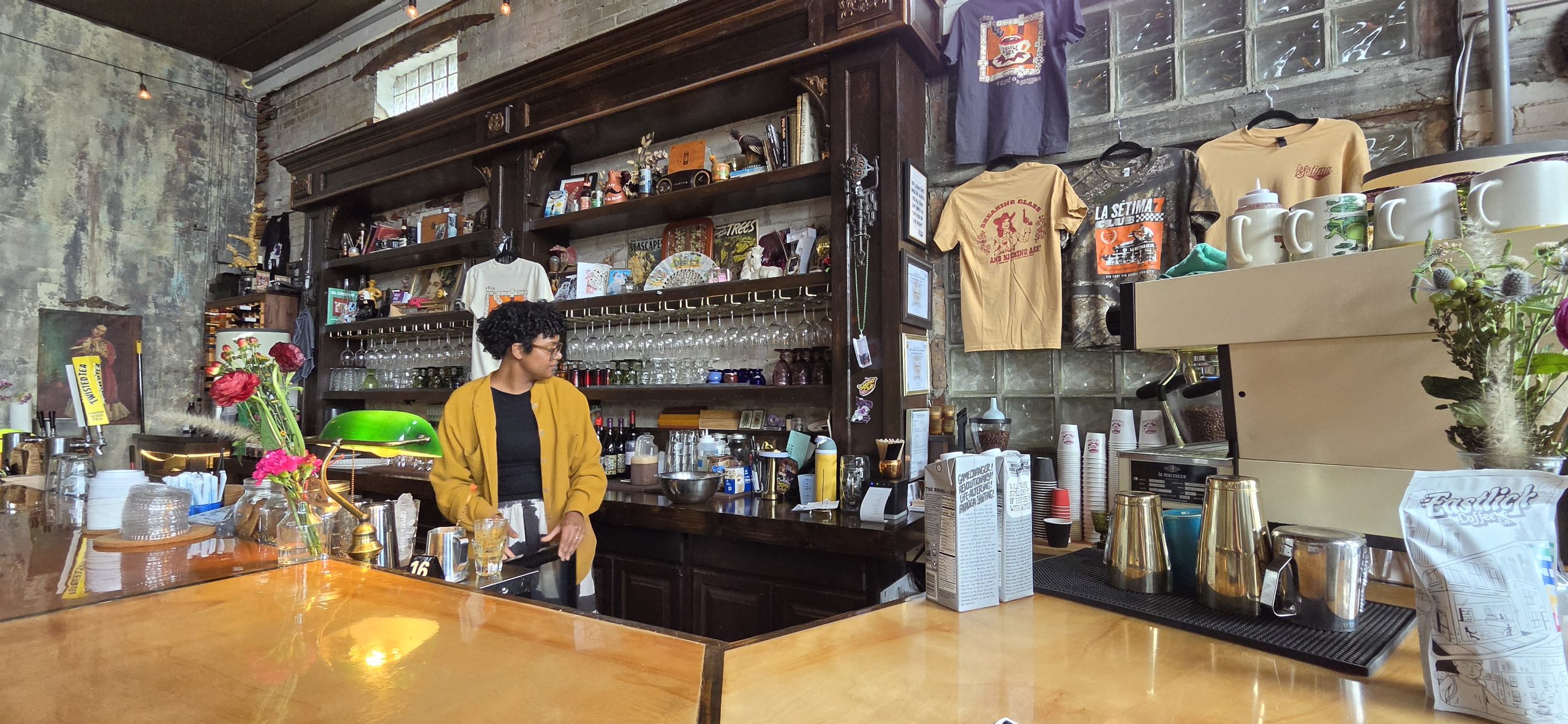 Tampa Heights gets a new cafe, Quaker Steak and Lube calls it quits, and more in our local food news round-up